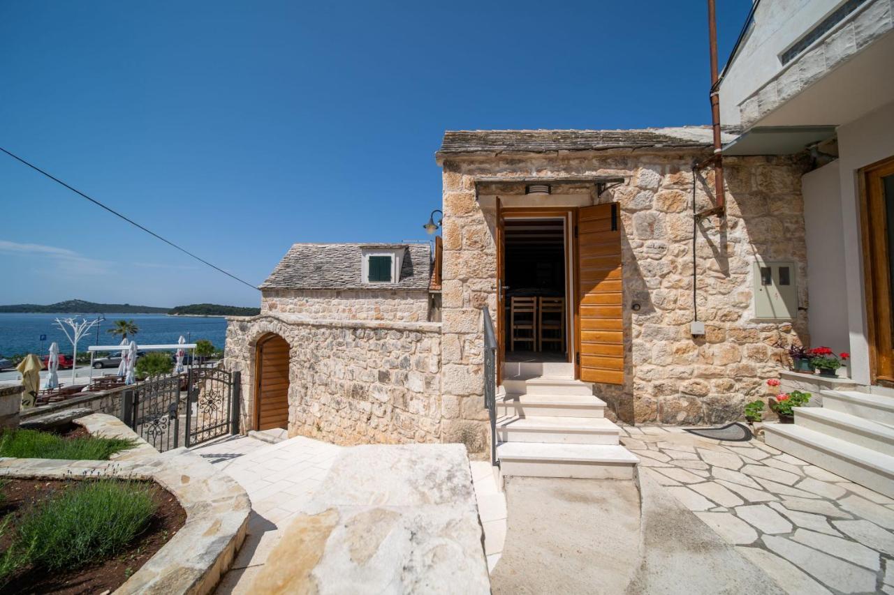 Apartments Mediteraneo Rogoznica Exterior photo